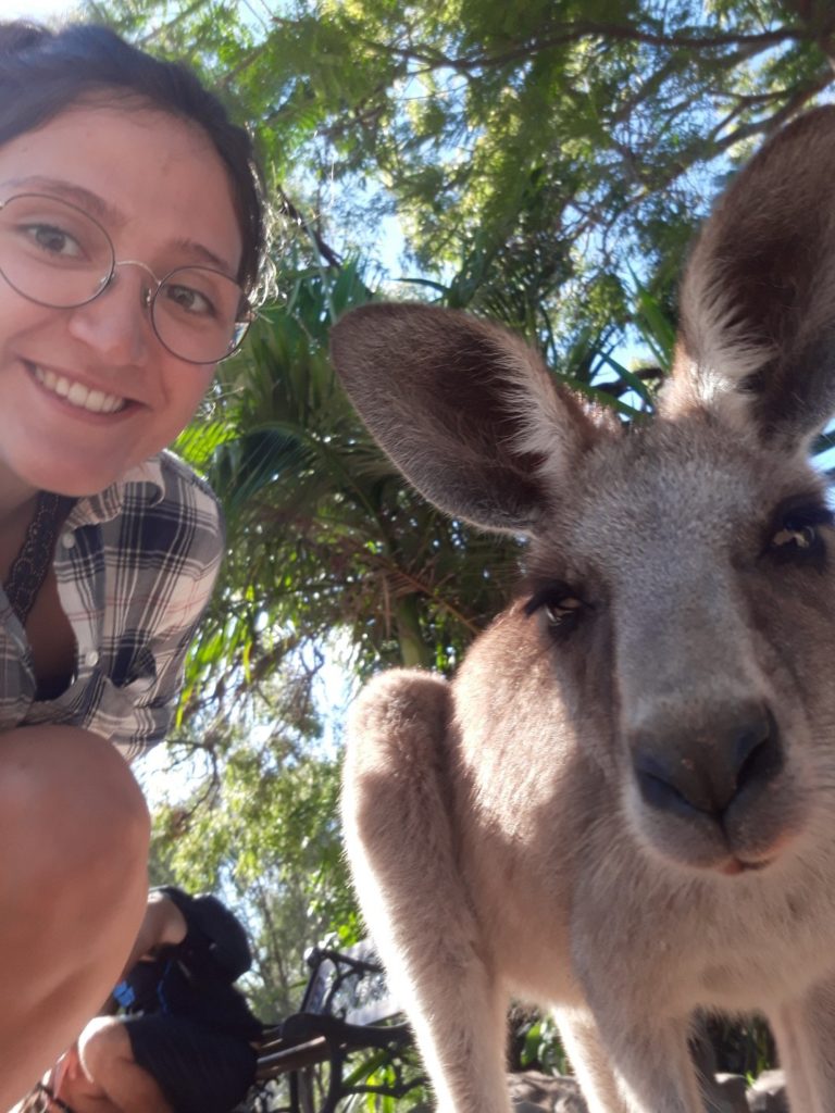 Melissa et un Kangourou en Australie