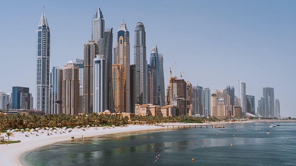 Vue panoramique de la Marina de Dubaï aux Émirats arabes unis.
